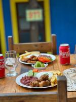 Comida en el hotel o alrededores