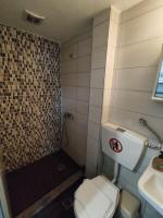 Kúpeľňa v ubytovaní Apartments Konstantinidis