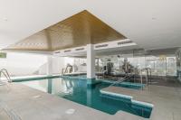 Bazén v ubytování Luxury Apartment Agnieto - The View Fuengirola nebo v jeho okolí