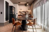 Posedenie v ubytovaní Lavoo Boutique Apartments