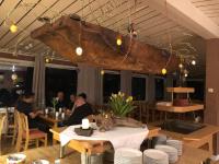 Restaurace v ubytování Hallingskarvet Fjellstue as