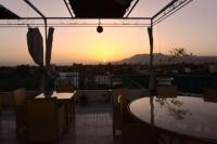 En generel udsigt til bjerge eller udsigt til bjerge taget fra hotellet