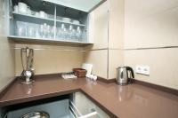 Villas Altos De Marbellaにあるキッチンまたは簡易キッチン