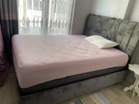 Postel nebo postele na pokoji v ubytování Şehir merkezinde lüx daire