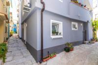 Budynek, w którym mieści się apartament