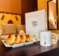 Jídlo v hotelu nebo okolí