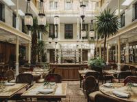 NoMad Londonにあるレストランまたは飲食店