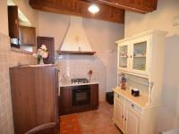 A kitchen or kitchenette at Gorgeous Apartment with Pool near Sibillini Mountains