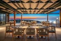 En restaurant eller et andet spisested på Villa within Resort, Umag, Istra