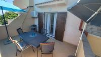 Balkón alebo terasa v ubytovaní Apartment in Ravni/Istrien 8872