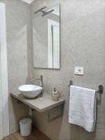 A bathroom at Passi Alterni Apartments