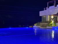 Hồ bơi trong/gần Cancun Plaza Condo Mexico