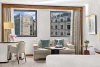 A seating area at Kempinski Hotel Corvinus Budapest