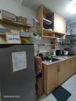 Condo by Bambie near NAIA airportにあるキッチンまたは簡易キッチン