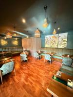 Khu vực ghế ngồi tại Craigvrack Hotel & Restaurant