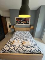 Łóżko lub łóżka w pokoju w obiekcie La casa al mare