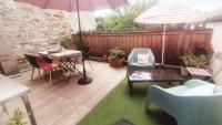 Ogród w obiekcie Appartement cosy en cœur de bourg