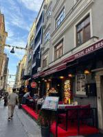 Nabolaget omkring hotellet eller i nærheden