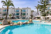 Bazén v ubytovaní MarSenses Puerto Pollensa Hotel & Spa Adults Only alebo v jeho blízkosti