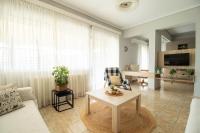 Posedenie v ubytovaní HELIANTHOS VILLA - APARTMENT No1