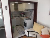 Kuchyňa alebo kuchynka v ubytovaní Apartman Ris Gorski Kotar Crni Lug
