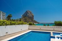 Bazén v ubytování Apartamento Bernia al Mar 8B - Grupo Turis nebo v jeho okolí