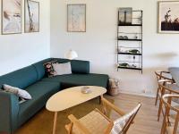 Posezení v ubytování 6 person holiday home in Ringkøbing