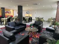 Posezení v ubytování Ramada by Wyndham Princess Santo Domingo