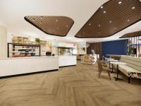 Hilton Garden Inn Brussels Airportにあるキッチンまたは簡易キッチン