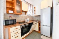 Kuchyň nebo kuchyňský kout v ubytování Villa Lilly 3
