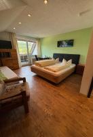 Landhotel Löwenにあるベッド