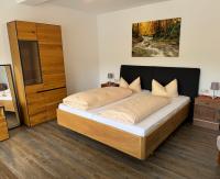 Landhotel Löwenにあるベッド