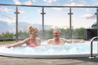 Hostia v ubytovaní Malinowy Dwór Hotel Medical SPA