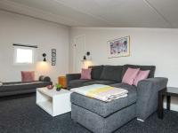 Posezení v ubytování 6 person holiday home in Ringkøbing