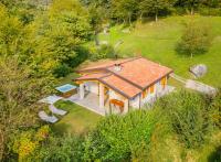 A garden outside Piccola Valle