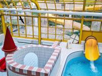 Bazén v ubytování Holiday Home Ruprechtovský mlýn by Interhome nebo v jeho okolí