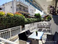 A balcony or terrace at Carpe Diem Rooms Nei Pori