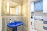 A bathroom at Studio Torresol