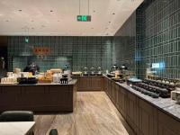 Mâncare la sau în apropiere de acest hotel