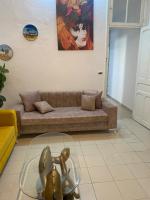 Posezení v ubytování Lafayette Private 2-Bedroom Apartment