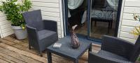 Część wypoczynkowa w obiekcie Maison avec Spa en bord de mer