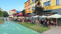 Hostia v ubytovaní Rosso Aparthotel