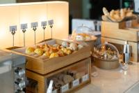 Jídlo v hotelu nebo okolí