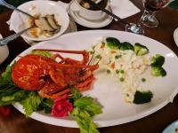 Jídlo v motelu nebo okolí