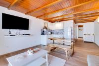Kuchyň nebo kuchyňský kout v ubytování Casa Ramiro II Escapadinha na Ilha da Culatra