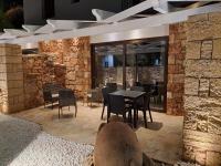 Reštaurácia alebo iné gastronomické zariadenie v ubytovaní Casale Salento