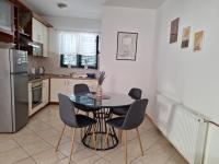 Kuchyň nebo kuchyňský kout v ubytování Apartments Marija