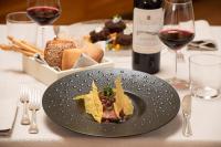 Jídlo v hotelu nebo okolí