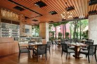 Restaurace v ubytování JW Marriott Hotel & Suites Saigon, The Apartments