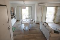 A kitchen or kitchenette at Casa Vacanze Robinson